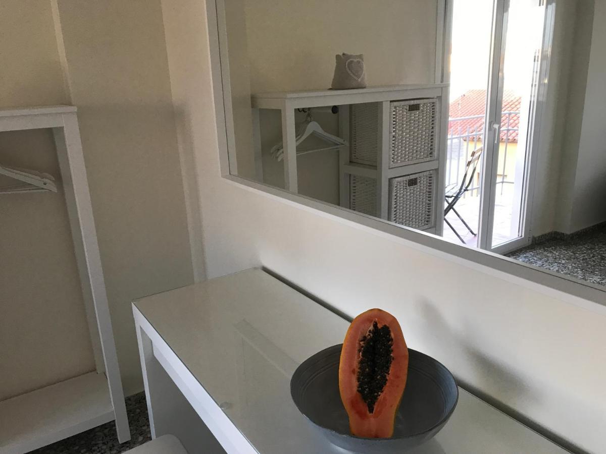 Lovely Apartment Old Town デニア エクステリア 写真